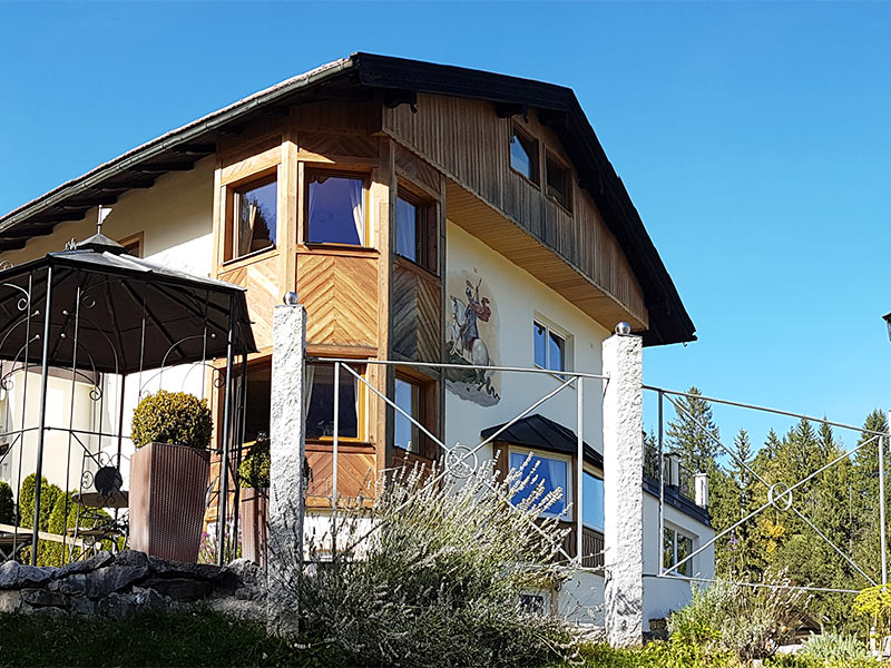 Hausmeister für die Drachenburg gesucht